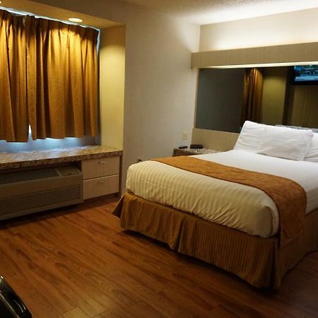Centerway Hotel Buffalo Tonawanda Esterno foto