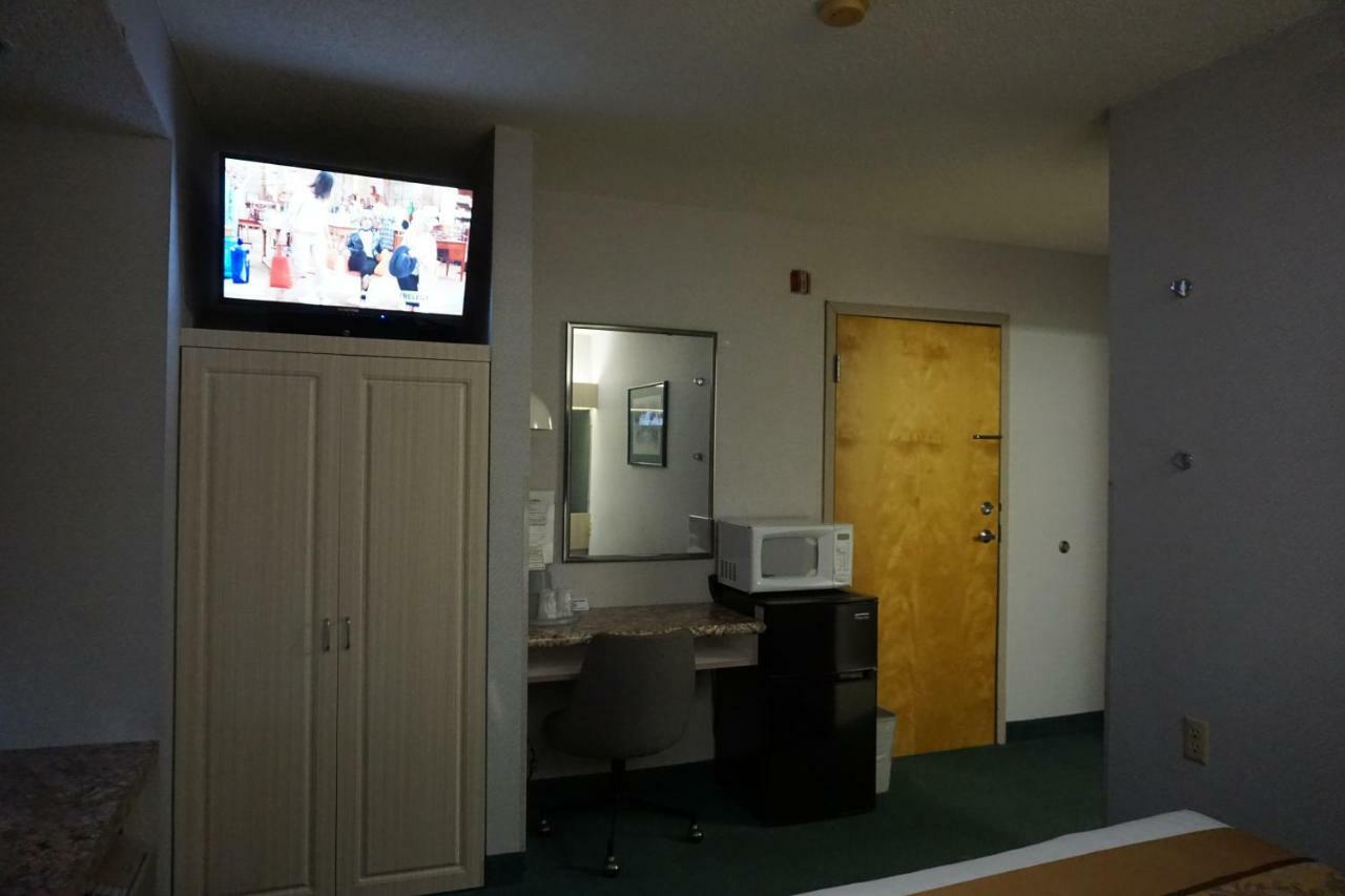 Centerway Hotel Buffalo Tonawanda Esterno foto