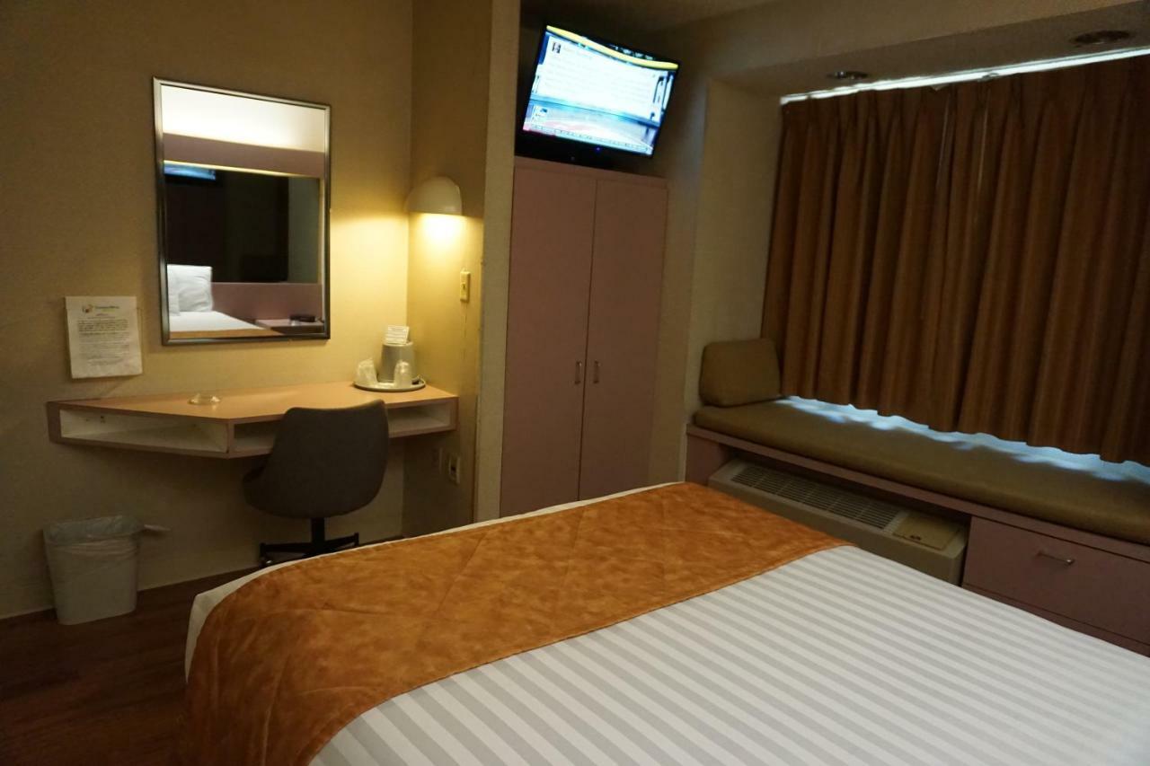 Centerway Hotel Buffalo Tonawanda Esterno foto